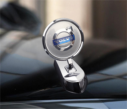 Logo na maskę samochodu z ozdobą