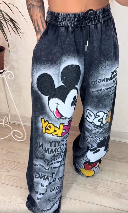 Modne jeansy z szerokimi nogawkami w kolorze gorącej cegły