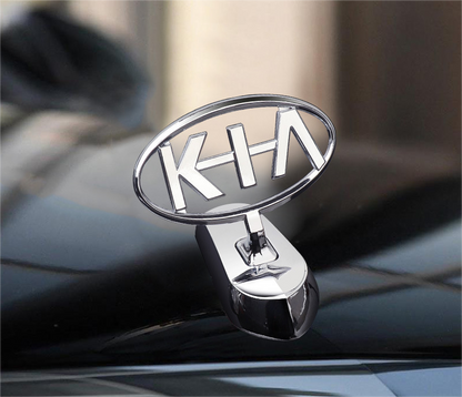 Logo na maskę samochodu z ozdobą