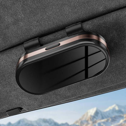 Lustrzane etui na okulary do samochodu