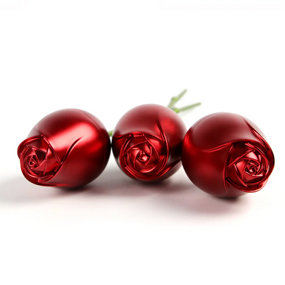 Naszyjnik z wisiorkiem w kształcie serca z linii róż