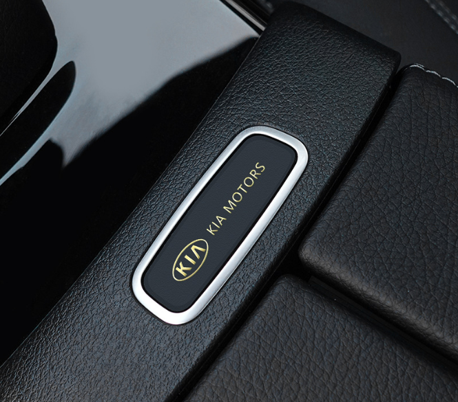 GORĄCA WYPRZEDAŻ🎉50% TANIEJ🎉Kreatywne naklejki samochodowe 3D z folii aluminiowej🔥10 SZT🔥