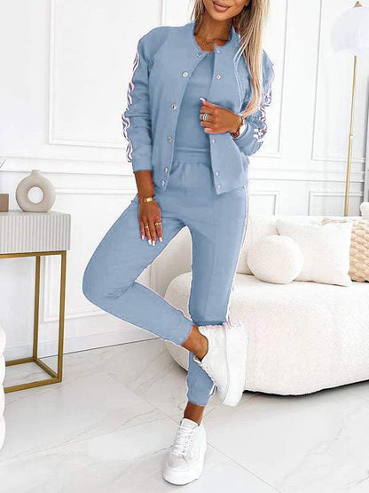 Damski trzyczęściowy zestaw baseballowy składający się z kurtki i spodni