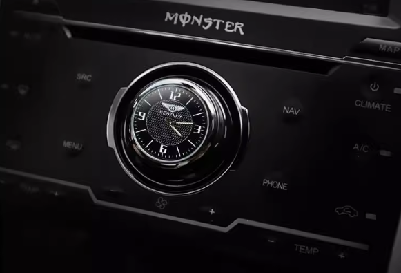 Gorąca wyprzedaż ✨50% zniżki ✨Świecący zegarek kwarcowy do samochodu