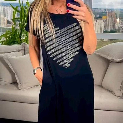 Długa sukienka z rozcięciami po bokach