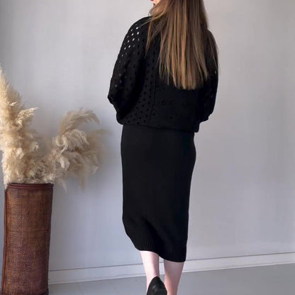 Nowość   Komplet dresowych sukienek bez rękawów z długimi rękawami i dziurami