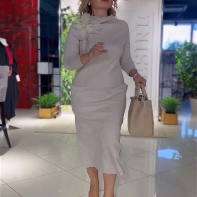 🎁 Damska sukienka z dekoltem w serek i kieszeniami