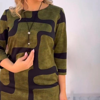 Elegancka sukienka damska z okrągłym dekoltem