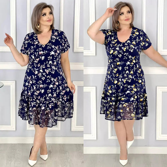 Nowa sukienka z kwiatowym dekoltem w serek