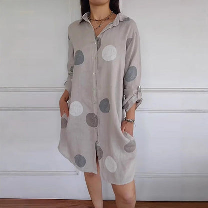 Sukienka koszulowa plus size z kieszeniami i nadrukiem w kropki