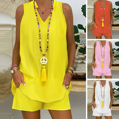 Elegancki dwuczęściowy komplet: krótki rękaw z dekoltem w serek + spodenki