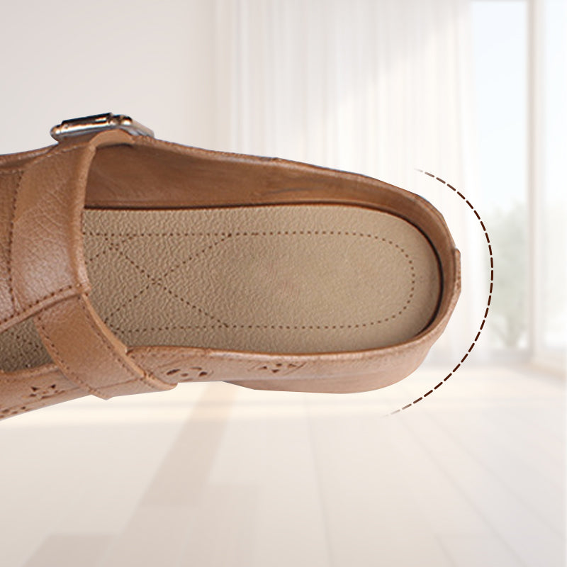 Okrągłe, wydrążone, rzeźbione kwiaty, damskie kapcie na niskim obcasie