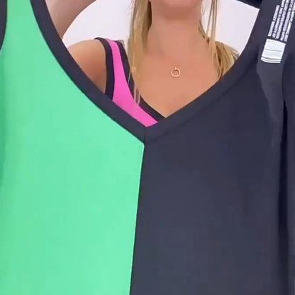 Kolorowa dzianinowa sukienka bez rękawów z dekoltem w serek