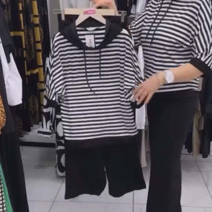 ✨Komplet damski: top w paski i spodnie w jednolitym kolorze