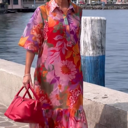 Czerwona sukienka z szyfonu z kwiatowym nadrukiem