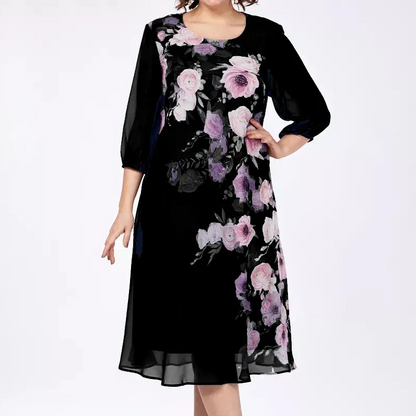 Elegancka sukienka z szyfonu z kwiatowym nadrukiem i okrągłym dekoltem