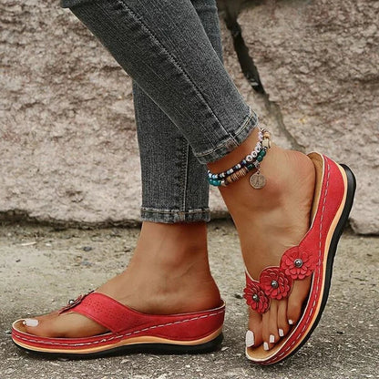 🌸【EU 35-43】Wygodne sandały na koturnie z motywem kwiatowym