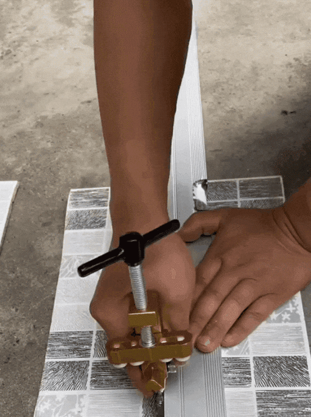 Przecinak do szkła i glazury