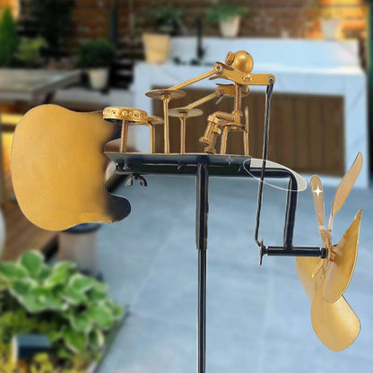 Ręcznie robiony metalowy wiatraczek z bębnem - dekoracja naziemna