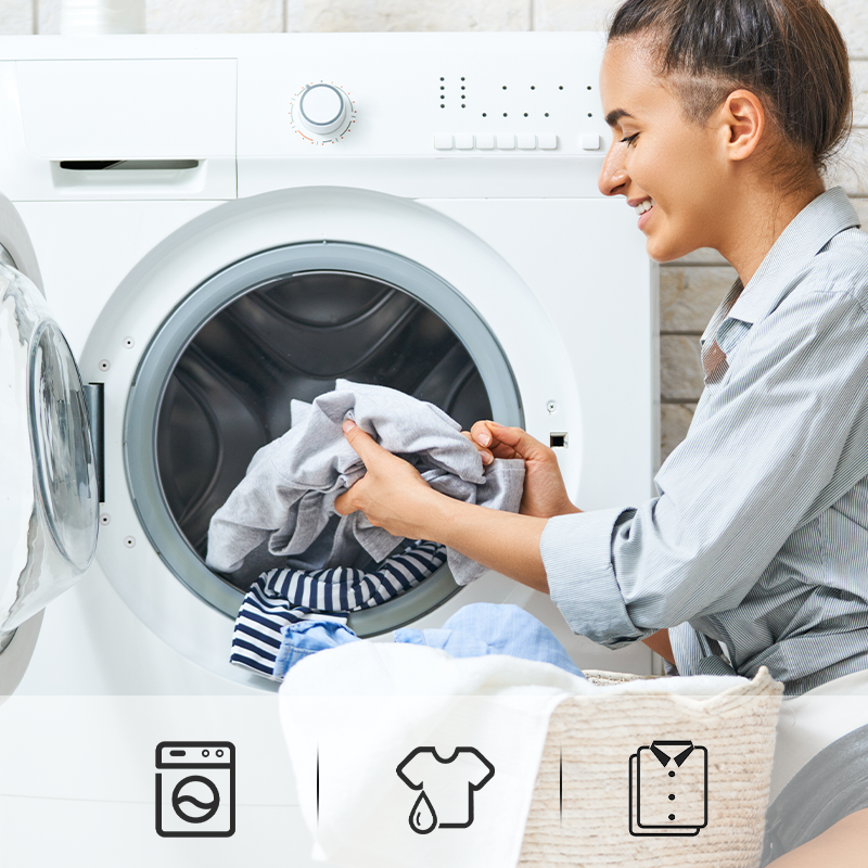 🌸Mini sukienka z kwiatowym nadrukiem i ramiączkami spaghetti