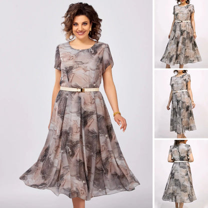 Elegancka damska sukienka midi z okrągłym dekoltem i krótkim rękawem