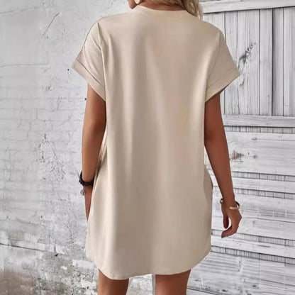 💖 Sukienka casualowa z okrągłym dekoltem i haftowanymi motylami