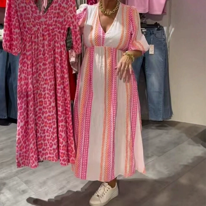 Damska sukienka z nadrukiem z dekoltem w serek