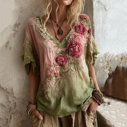 Bluzka z głębokim dekoltem w kształcie litery V i kwiatowym wzorem