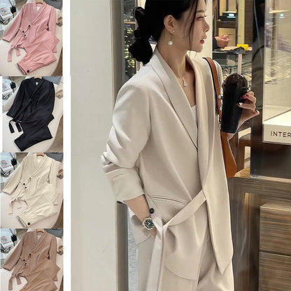 Dwuczęściowy komplet damski - marynarka z wiązaniem z przodu i spodnie z szerokimi nogawkami