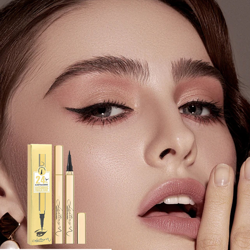 🔥1+1 gratis✨Trwały, wodoodporny eyeliner w płynie – koniec z rozmazywanym eyelinerem!